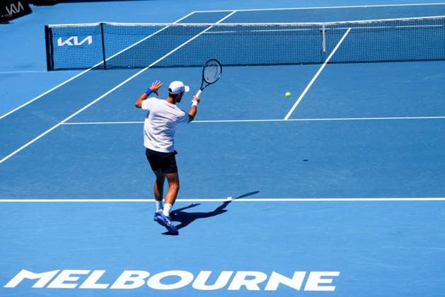 January 11, 2025: MELBOURNE, AUSTRALIA - JANUARY 11: Novak Djokovic of Serbia during practice ahead of the 2025 Australian Open at Melbourne Park on January 11, 2025 in Melbourne, Australia. - ZUMAp121 20250111_zsp_p121_002 Copyright: xChrisxPutnamx