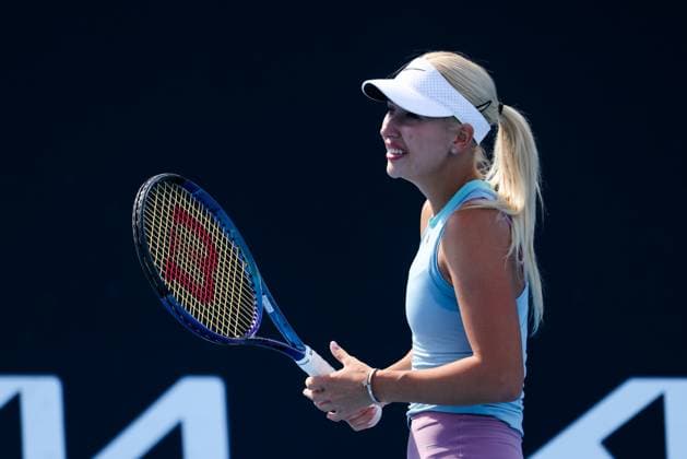 January 11, 2025: MELBOURNE, AUSTRALIA - JANUARY 11: Anastasia Potapova during practice ahead of the 2025 Australian Open at Melbourne Park on January 11, 2025 in Melbourne, Australia. - ZUMAp121 20250111_zsp_p121_037 Copyright: xChrisxPutnamx
