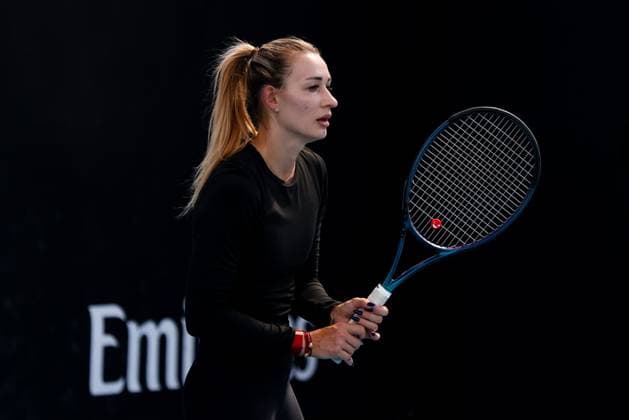 January 11, 2025: MELBOURNE, AUSTRALIA - JANUARY 11: Yana Sizikova during practice ahead of the 2025 Australian Open at Melbourne Park on January 11, 2025 in Melbourne, Australia. - ZUMAp121 20250111_zsp_p121_040 Copyright: xChrisxPutnamx