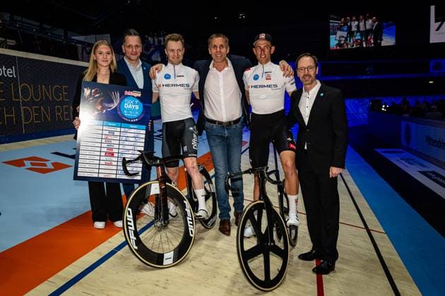 HAVIK Yoeri, POLITT Nils Sixdays Bremen 2025 Team 1 HERMES SYSTEME HAVIK Yoeri NED Black POLITT Nils GER Red Landscape horizontal Landscape Event Event Sixdays Bremen 2025 Category Category Cycling Track Cycling Sixdays Elite Men Location Location Europe Germany Bremen ÖVB Arena Discipline Madison Distance m Date Date 10 01 2025 Friday Day 1