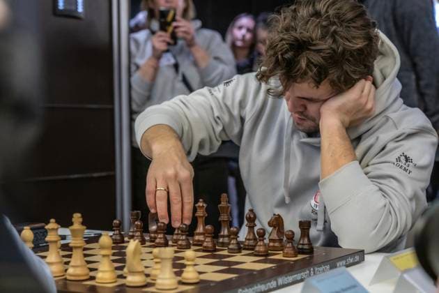 Chess World Champion Magnus Carlson Chess World Champion Magnus Carlson plays for the chess section of FC St Pauli Â