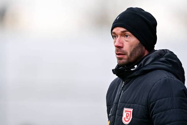 Coach Andreas Patz Head Coach, Regensburg Single Image, Action, Action, 11 01 2025, Unterhaching Germany , Soccer, Test Match, SpVgg Unterhaching SSV Jahn Regensburg, DFB DFL REGULATIONS PROHIBIT ANY USE OF PHOTOGRAPHS AS IMAGE SEQUENCES AND OR QUASI VIDEO xslx