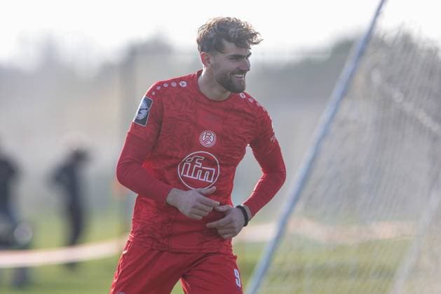 11 01 2025, Football, Season 2024 2025, 3 Liga, Training camp Rot Weiss Essen in Lara Turkey, Test match SD Dynamo Dresden Rot Weiss Essen, Leonardo Vonic Rot Weiss Essen Lara Turkey xRHR PHOTO TRx Copyright: RHR-FOTOx RHR-FOTO TR