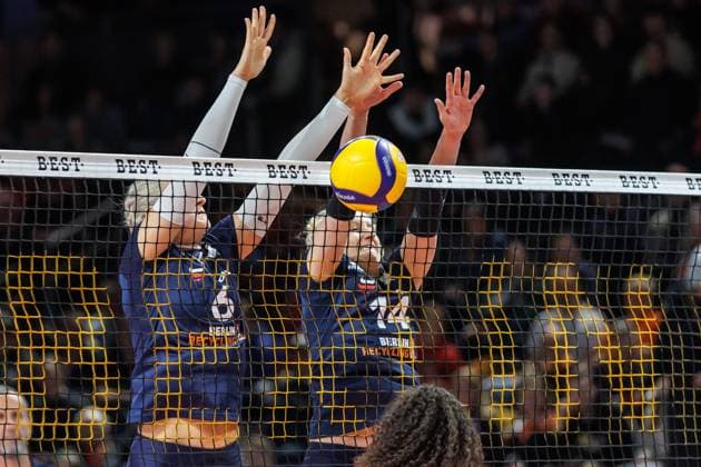 11 01 25, Berlin, Volleyball 2 Bundesliga, Women, Matchday 12, BBSC Berlin VFL Oythe at Max Schmelling Halle BBSC Berlin VFL Oythe