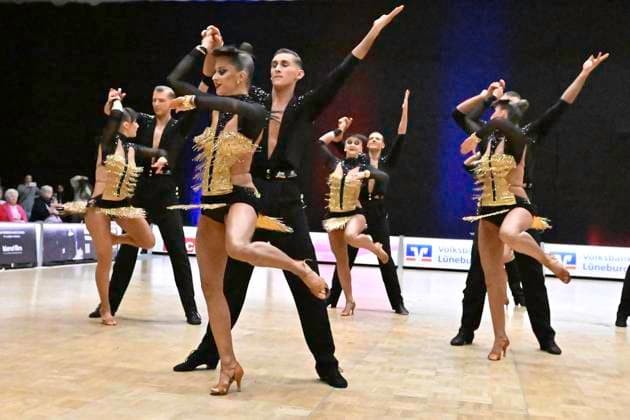 GER Dancing, 1 Bundesliga of Latin formations 11 01 2025, GER Dancing, 1 Bundesliga of Latin formations,, preliminary round, in the picture Blau Weiss Buchholz A with the theme On the dancefloor nordphotoxGmbH xWitke nph00002