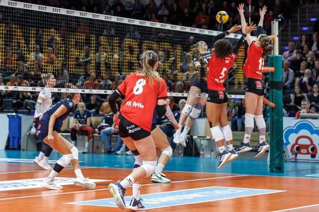 11 01 25, Berlin, Volleyball 2 Bundesliga, Women, Matchday 12, BBSC Berlin VFL Oythe at Max Schmelling Halle BBSC Berlin VFL Oythe
