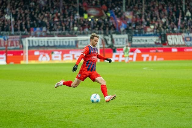Leonardo Scienza FC Heidenheim, 08 , GER, 1 FC Heidenheim vs 1 FC Union Berlin, Football, Bundesliga, Matchday 16, Season 2024 2025, 11 01 2025, DFL DFB REGULATIONS PROHIBIT ANY USE OF PHOTOGRAPHS AS IMAGE SEQUENCES AND OR QUASI VIDEO, Eibner Pressefoto Sascha Walther GER, 1 FC Heidenheim vs 1 FC Union Berlin, Football, Bundesliga, Matchday 16, Season 2024 2025, 11 01 2025 Heidenheim Copyright: xEibner-Pressefotox EP_EER