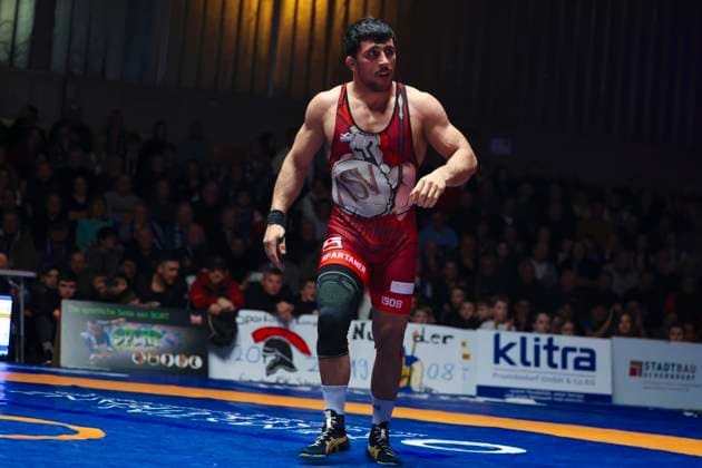 Semifinal Wrestling Bundesliga ASV Schorndorf vs SV Wacker Burghausen 80kg Greek Roman Ahmet Yilmaz ASV Schorndorf in red during the semifinal match of the German Team Championship between ASV Schorndorf and SV Wacker Burghausen in the Birtat Wrestling Bundesliga on 01 01 2025 in Schorndorf, Germany