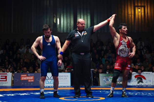 Semifinal Wrestling Bundesliga ASV Schorndorf vs SV Wacker Burghausen 80kg Greek Roman Ahmet Yilmaz ASV Schorndorf in red vs Idris Ibaev SV Wacker Burghausen in blue during the semifinal match of the German Team Championship between ASV Schorndorf and SV Wacker Burghausen in the Birtat Wrestling Bundesliga on 01 01 2025 in Schorndorf, Germany