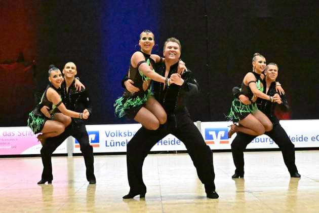 GER Dancing, 1 Bundesliga der Lateinformationen 11 01 2025, GER Dancing, 1 Bundesliga der Lateinformationen,, preliminary round, in the picture TSC Rot Gold Casino Nuernberg A with the theme Back in Black nordphotoxGmbH xWitke nph00002