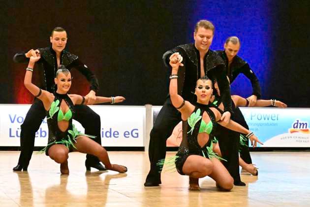 GER Dancing, 1 Bundesliga der Lateinformationen 11 01 2025, GER Dancing, 1 Bundesliga der Lateinformationen,, preliminary round, in the picture TSC Rot Gold Casino Nuernberg A with the theme Back in Black nordphotoxGmbH xWitke nph00002