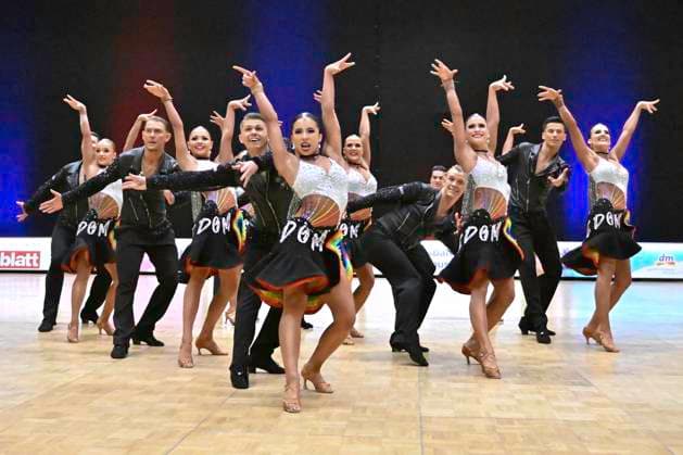 GER Dancing, 1 National League of Latin Formations 11 01 2025, GER Dancing, 1 National League of Latin Formations,, Final, in the picture Gruen Gold Club Bremen A with the theme Freedom and Peace nordphotoxGmbH xWitke nph00002