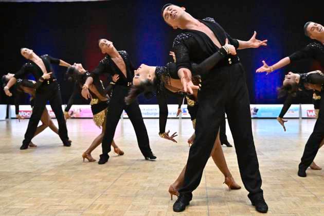 GER Dancing, 1 National League of Latin Formations 11 01 2025, GER Dancing, 1 National League of Latin Formations,, Final, in the picture Blau Weiss Buchholz A with the theme On the dancefloor nordphotoxGmbH xWitke nph00002