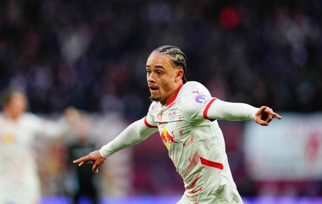 Football, FC Bayern shows interest in Xavi Simons, Archive