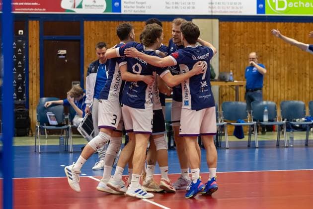 Jubilation after ASV Dachau wins points, GER, ASV Dachau vs VC Bitterfeld Wolfen, Volleyball, 1 Bundesliga, Matchday 14, Season 2024 2025, 12 01 2025, GER, ASV Dachau vs VC Bitterfeld Wolfen, Volleyball, 1 Bundesliga, Matchday 14, Season 2024 2025, 12 01 2025 Dachau Copyright: xEibner-Pressefoto JennixMaulx EP_JML