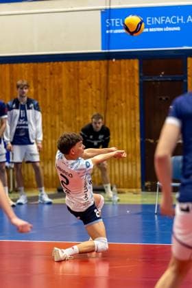 Ball reception by Mika Takano ASV Dachau, 02 , GER, ASV Dachau vs VC Bitterfeld Wolfen, Volleyball, 1 Bundesliga, Matchday 14, Season 2024 2025, 12 01 2025, GER, ASV Dachau vs VC Bitterfeld Wolfen, Volleyball, 1 Bundesliga, Matchday 14, Season 2024 2025, 12 01 2025 Dachau Copyright: xEibner-Pressefoto JennixMaulx EP_JML