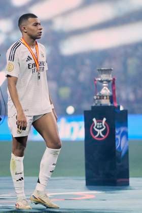 Bilder des Jahres 2025, Sport 01 Januar Sport Themen der Woche KW02 Sport Bilder des Tages Real Madrid v FC Barcelona, Barca Spanish Super Cup Kylian Mbappe centre-forward of Real Madrid and France after losing the Spanish Super Cup final match between Real Madrid and FC Barcelona at King Abdullah Sports City on January 12, 2025 in Jeddah, Saudi Arabia. Jeddah Saudi Arabia  Copyright: xJosexBretonx originalFilename:bretonhernandez-realmadr250113_npg1D.jpg