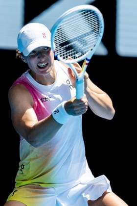 MELBOURNE, VIC - JANUARY 13: Iga Swiatek of Poland in action during Round 1 of the 2025 Australian Open on January 13 2025, at Melbourne Park in Melbourne, Australia. (Photo by Jason Heidrich Icon Sportswire) TENNIS: JAN 13 Australian Open EDITORIAL USE ONLY Icon250113142