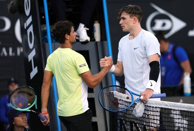 Jack Draper celebrates victory in his first round match against Mariano Navone Australian Open, Day Two, Tennis, Melbourne Park, Melbourne, Australia - 13 Jan 2025  Copyright: xRachelxBach Shutterstockx 15098220bq