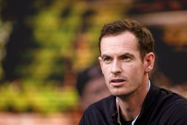 Andy Murrayt watches Novak Djokovic during his first round match Australian Open, Day Two, Tennis, Melbourne Park, Melbourne, Australia - 13 Jan 2025  Copyright: xEllaxLing Shutterstockx 15098219g