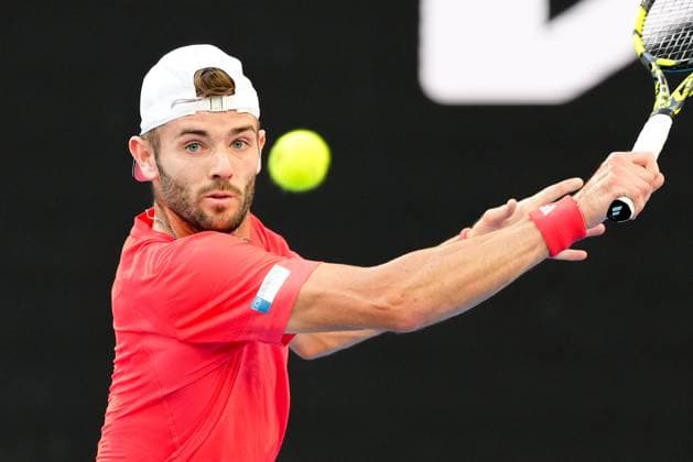 January 13, 2025: JACOB FEARNLEY of Great Britain in action against NICK KYRGIOS of Australia on John Cain Arena in a Men s Singles 1st round match on day 2 of the 2025 Australian Open in Melbourne, Australia. Cal Media Melbourne Australia - ZUMAc04_ 20250113_faf_c04_047 Copyright: xSydneyxLowx