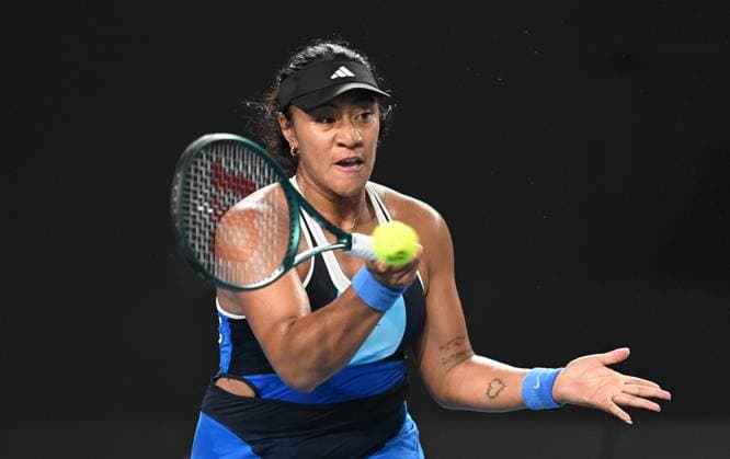TENNIS AUSTRALIAN OPEN, Destanee Aiava of Australia returns during her round 1 match against Greet Ninnen of Belgium during the 2025 Australian Open at Melbourne Park in Melbourne, Monday, January 13, 2025. ( NO ARCHIVING, EDITORIAL USE ONLY, NO USE IN BOOKS WITHOUT CONSENT MELBOURNE VICTORIA AUSTRALIA  Copyright: xLUKASxCOCHx 20250113116365562993