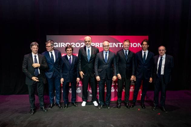 Presentation Of 108 Giro Italia Underway In Rome From left to right, Matteo Zoppas, Paolo Bellino, Urbano Cairo, Edi Rama, Roberto Gualtieri, Francesco Lollobrigida, Alessandro Onorato, and Mauro Vegni are present during the Giro d Italia and Giro d Italia Women 2025 Presentation at Auditorium Parco della Musica Ennio Morricone in Rome, Italy, on January 13, 2025. Rome Italy Copyright: xMassimoxValicchiax originalFilename:valicchia-notitle250113_npGW0.jpg