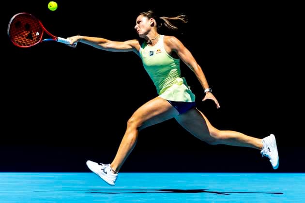 MELBOURNE, VIC - JANUARY 14: Emma Navarro of the United States of America in action during Round 1 of the 2025 Australian Open on January 14 2025, at Melbourne Park in Melbourne, Australia. (Photo by Jason Heidrich Icon Sportswire) TENNIS: JAN 14 Australian Open EDITORIAL USE ONLY Icon250114011