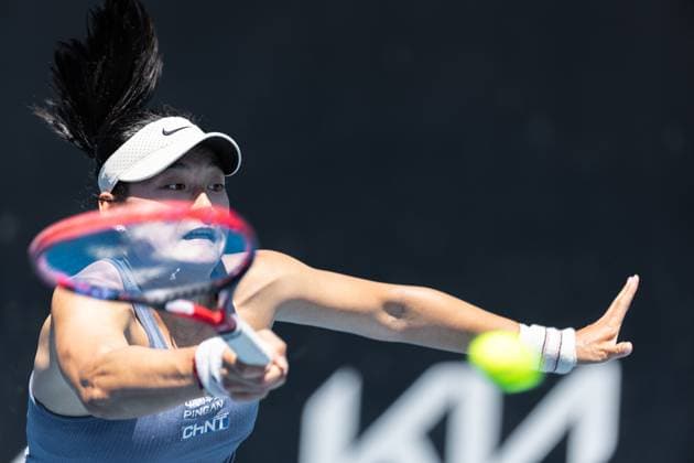 (250114) -- MELBOURNE, Jan. 14, 2025 -- Wang Yafan hits a return during the women s singles first round match between Wang Yafan of China and Anna Bondar of Hungary at Australian Open tennis tournament in Melbourne, Australia, Jan. 14, 2025. (Photo by Xinhua) (SP)AUSTRALIA-MELBOURNE-TENNIS-AUSTRALIAN OPEN-DAY 3 HuxJingchen 