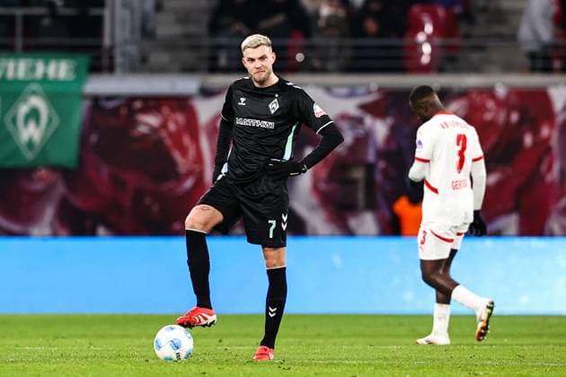 Marvin Duksch Werder Bremen,7 1 Soccer Bundesliga Season 2024 2025 Point Match RB Leipzig vs Werder Bremen at the Red Bull Arena in Leipzig Action,Soccer,Germany,Man,Men,12 01 2025