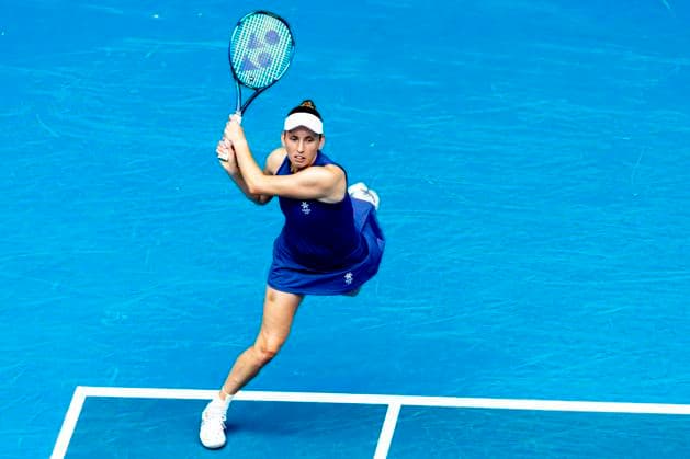 MELBOURNE, VIC - JANUARY 15: Elise Mertens of Belgium in action during Round 2 of the 2025 Australian Open on January 15 2025, at Melbourne Park in Melbourne, Australia. (Photo by Jason Heidrich Icon Sportswire) TENNIS: JAN 15 Australian Open EDITORIAL USE ONLY Icon250115001