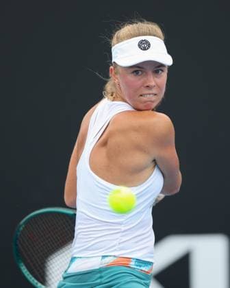 Magdalena Frech, Australian Open 2024, Melbourne Park, Melbourne, Victoria, Australia Copyright: xJuergenxHasenkopfx