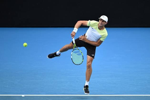 TENNIS AUSTRALIAN OPEN, Aleksandar Vukic of Australia in action during his round 2 match against Sebastian Korda of USA during the 2025 Australian Open at Melbourne Park in Melbourne, Wednesday, January 15, 2025. ( NO ARCHIVING, EDITORIAL USE ONLY, NO USE IN BOOKS WITHOUT CONSENT MELBOURNE VICTORIA AUSTRALIA  Copyright: xJAMESxROSSx 20250115131929535598