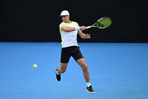 TENNIS AUSTRALIAN OPEN, Aleksandar Vukic of Australia in action during his round 2 match against Sebastian Korda of USA during the 2025 Australian Open at Melbourne Park in Melbourne, Wednesday, January 15, 2025. ( NO ARCHIVING, EDITORIAL USE ONLY, NO USE IN BOOKS WITHOUT CONSENT MELBOURNE VICTORIA AUSTRALIA  Copyright: xJAMESxROSSx 20250115193441236670
