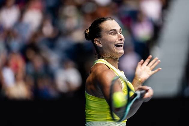 (250115) -- MELBOURNE, Jan. 15, 2025 -- Aryna Sabalenka hits a return during the women s singles 2nd round match between Aryna Sabalenka of Belarus and Jessica Bouzas Maneiro of Spain at Australian Open tennis tournament in Melbourne, Australia, Jan. 15, 2025. (Photo by Xinhua) (SP)AUSTRALIA-MELBOURNE-TENNIS-AUSTRALIAN OPEN-DAY 4 HuxJingchen 