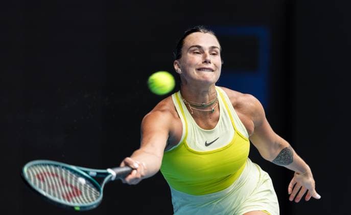 (250115) -- MELBOURNE, Jan. 15, 2025 -- Aryna Sabalenka hits a return during the women s singles 2nd round match between Aryna Sabalenka of Belarus and Jessica Bouzas Maneiro of Spain at Australian Open tennis tournament in Melbourne, Australia, Jan. 15, 2025. (Photo by Xinhua) (SP)AUSTRALIA-MELBOURNE-TENNIS-AUSTRALIAN OPEN-DAY 4 HuxJingchen 