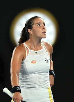 TENNIS AUSTRALIAN OPEN, Jodie Burrage of Great Britain during her round 2 match against Coco Gauff of USA during the 2025 Australian Open at Melbourne Park in Melbourne, Wednesday, January 15, 2025. ( NO ARCHIVING, EDITORIAL USE ONLY, NO USE IN BOOKS WITHOUT CONSENT MELBOURNE VICTORIA AUSTRALIA  Copyright: xLUKASxCOCHx 20250115140271713789