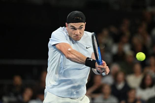 TENNIS AUSTRALIAN OPEN, Jack Draper of Great Britain in action duriing his round 2 match against Thanasi Kokkinakis of Australia during the 2025 Australian Open at Melbourne Park in Melbourne, Wednesday, January 15, 2025. ( NO ARCHIVING, EDITORIAL USE ONLY, NO USE IN BOOKS WITHOUT CONSENT MELBOURNE VICTORIA AUSTRALIA  Copyright: xJAMESxROSSx 20250115189204577466