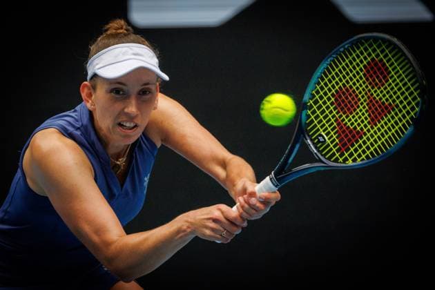 Belgian Elise Mertens pictured in action during a tennis match against American Pegula, in the second round of the women s singles at the Australian Open Grand Slam tennis tournament, Wednesday 15 January 2025 in Melbourne Park, Melbourne, Australia. The 2025 edition of the Australian Grand Slam takes place from January 12th to January 26th. PATRICKxHAMILTON  x110455039x
