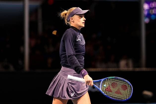 Harriet Dart of Great Britain Australian Open, Day Four, Tennis, Melbourne Park, Melbourne, Australia - 15 Jan 2025  Copyright: xRachelxBach Shutterstockx 15101599hf