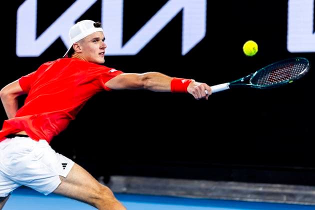 MELBOURNE, VIC - JANUARY 15: Jakub Mensik of Czechia in action during Round 2 of the 2025 Australian Open on January 15 2025, at Melbourne Park in Melbourne, Australia. (Photo by Jason Heidrich Icon Sportswire) TENNIS: JAN 15 Australian Open EDITORIAL USE ONLY Icon250115174