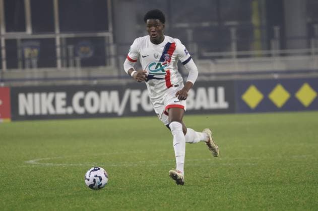 Coupe de France : Espaly vs PSG Thierry LARRET MAXPPP. Football. 16eme finale Coupe de France. Football Club Espaly vs Paris Saint Germain. Stade Marcel Michelin, Clermont-Ferrand le 15 Janvier 2025. Axel TAPE (PSG) CLERMONT-FERRAND (63) STADE STADE MARCEL MICHELIN PUY DE DOME AUVERGNE RHONE-ALP FRANCE  Copyright: xThierryxLARRET MAXPPPxThierryxLARRETx TL_20250115_2010 0794554804st