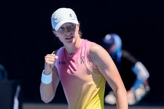 January 16, 2025: 2nd seed IGA SWIATEK of Poland celebrates her win against REBECCA SRAMKOVA of Slovakia on Rod Laver Arena in a Women s Singles 2nd round match on day 5 of the 2025 Australian Open in Melbourne, Australia. Cal Media Melbourne Australia - ZUMAc04_ 20250116_faf_c04_006 Copyright: xSydneyxLowx