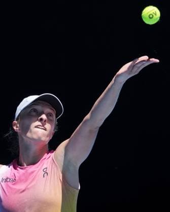 Tennis 2025: Australian Open Day 5 January 16, 2025: 2nd seed IGA SWIATEK of Poland in action against REBECCA SRAMKOVA of Slovakia on Rod Laver Arena in a Women s Singles 2nd round match on day 5 of the 2025 Australian Open in Melbourne, Australia. Sydney Low Cal Media(Credit Image: Â Sydney Low Cal Sport Media) Melbourne Victoria Australia EDITORIAL USE ONLY Copyright: xx ZUMA-20250116_faf_c04_002.jpg SydneyxLowx csmphotothree345313
