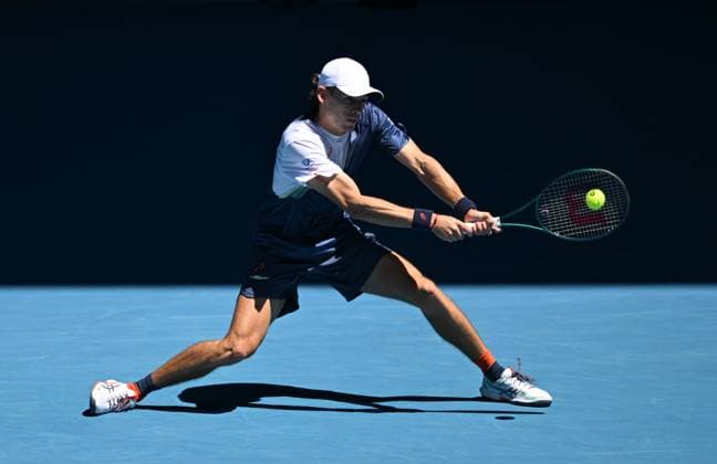 TENNIS AUSTRALIAN OPEN, Alex De Minaur of Australia returns during his round 2 match against Tristian Boyer of USA during the 2025 Australian Open at Melbourne Park in Melbourne, Thursday, January 16, 2025. ( NO ARCHIVING, EDITORIAL USE ONLY, NO USE IN BOOKS WITHOUT CONSENT MELBOURNE VICTORIA AUSTRALIA  Copyright: xLUKASxCOCHx 20250116145567099963