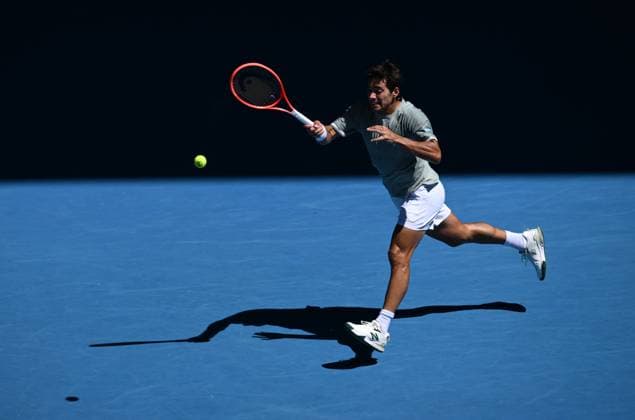 TENNIS AUSTRALIAN OPEN, Cristian Garin of Chile in action during his round 2 match against Taylor Fritz of USA during the 2025 Australian Open at Melbourne Park in Melbourne, Thursday, January 16, 2025. ( NO ARCHIVING, EDITORIAL USE ONLY, NO USE IN BOOKS WITHOUT CONSENT MELBOURNE VICTORIA AUSTRALIA  Copyright: xJOELxCARRETTx 20250116149287653568