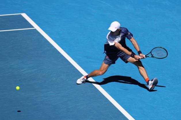 Alex de Minaur of Australia hits a backhand Australian Open, Day Five, Tennis, Melbourne Park, Melbourne, Australia - 16 Jan 2025  Copyright: xRachelxBach Shutterstockx 15102640bu