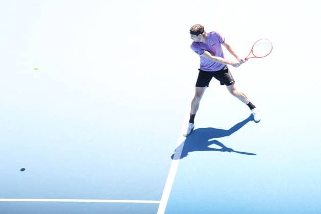 Taylor Fritz of USA hits a backhand Australian Open, Day Five, Tennis, Melbourne Park, Melbourne, Australia - 16 Jan 2025  Copyright: xRachelxBach Shutterstockx 15102640ck