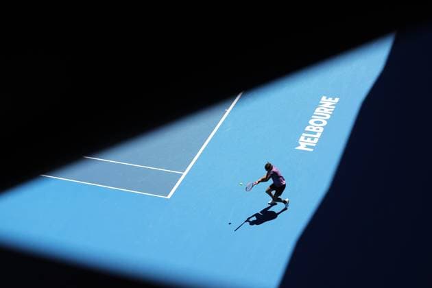 Taylor Fritz of USA hits a backhand Australian Open, Day Five, Tennis, Melbourne Park, Melbourne, Australia - 16 Jan 2025  Copyright: xRachelxBach Shutterstockx 15102640cj