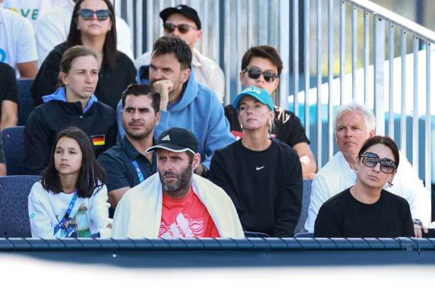 Eva Lys team in the players box, sister Isabella, womens national coach Torben Beltz and mother Maria behind them physiotherapist Alex Stober, Australian Open 2024, Melbourne Park, Melbourne, Victoria, Australia Copyright: xJuergenxHasenkopfx
